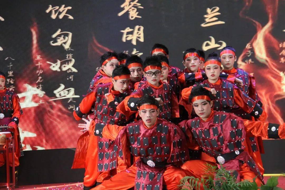 紧锣密鼓忙彩排 精河县各乡镇场（街道）“村晚”进入倒计时
